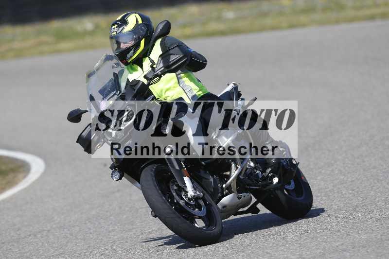 /01 02.04.2026 MAZ ADR/Gruppe gelb Gruppe gruen/Instruktoren